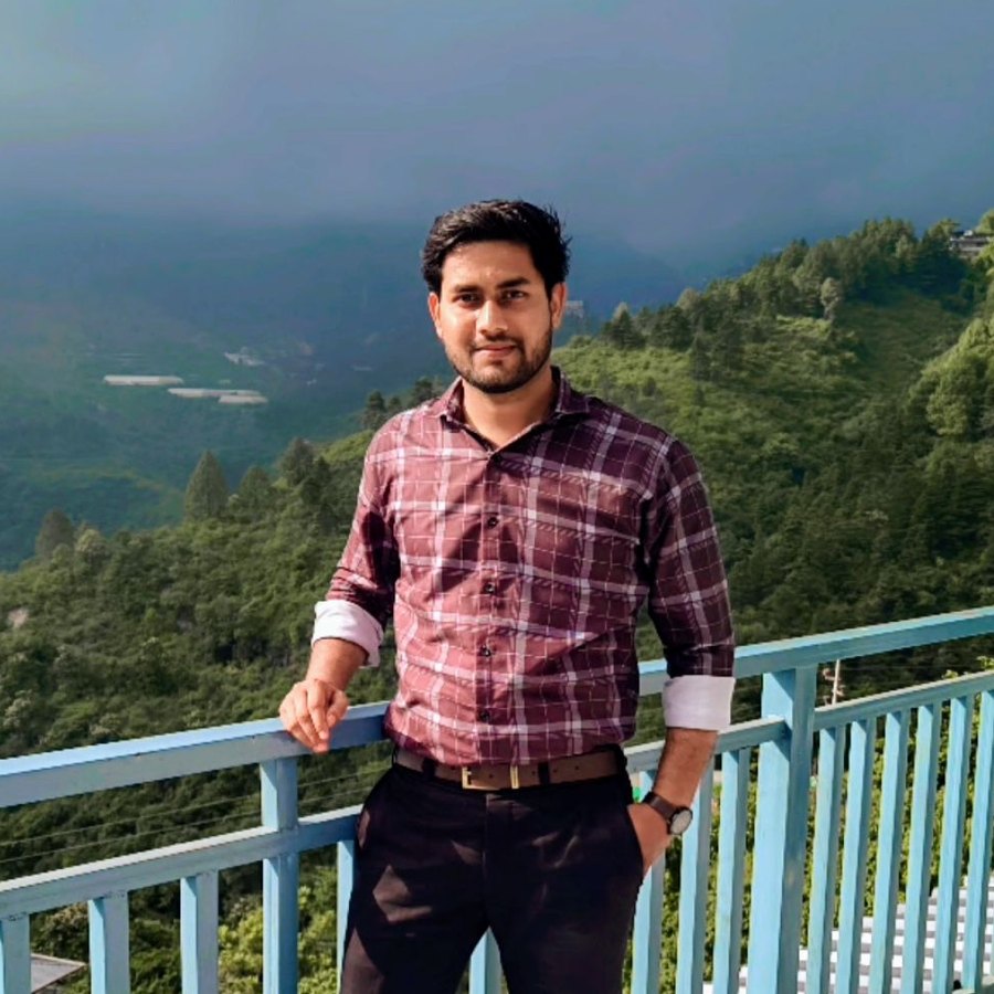 Portrait of Pradeep Maurya
